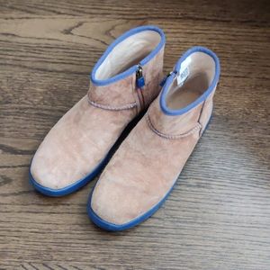 New UGG girls boots